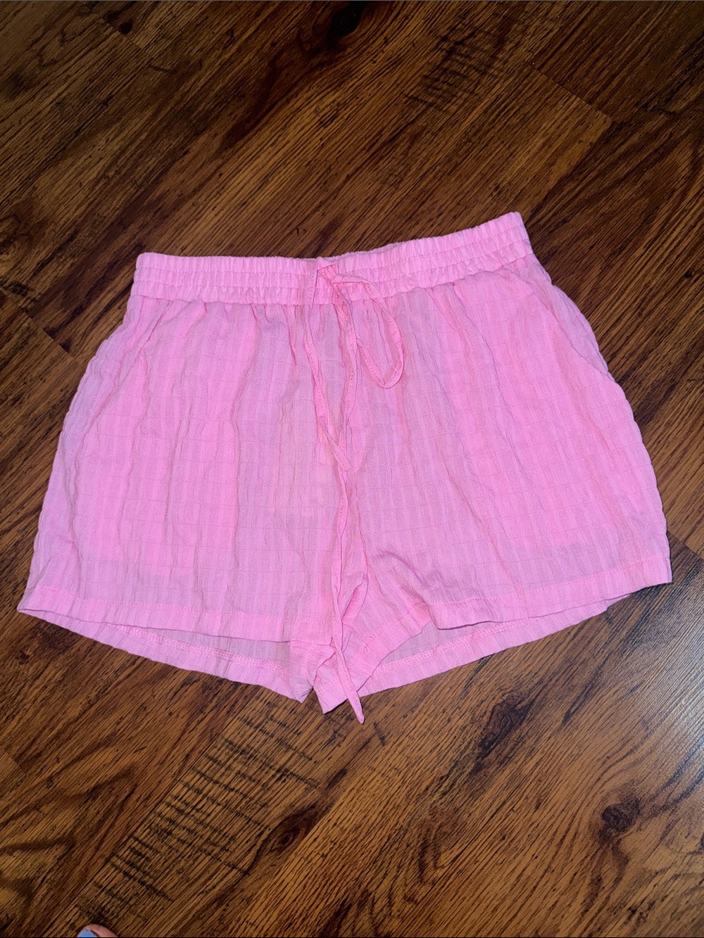 Women’s Pink Drawstring Athletic Shorts 1.T